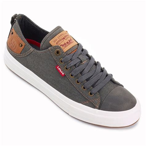 levi strauss shoes for men.